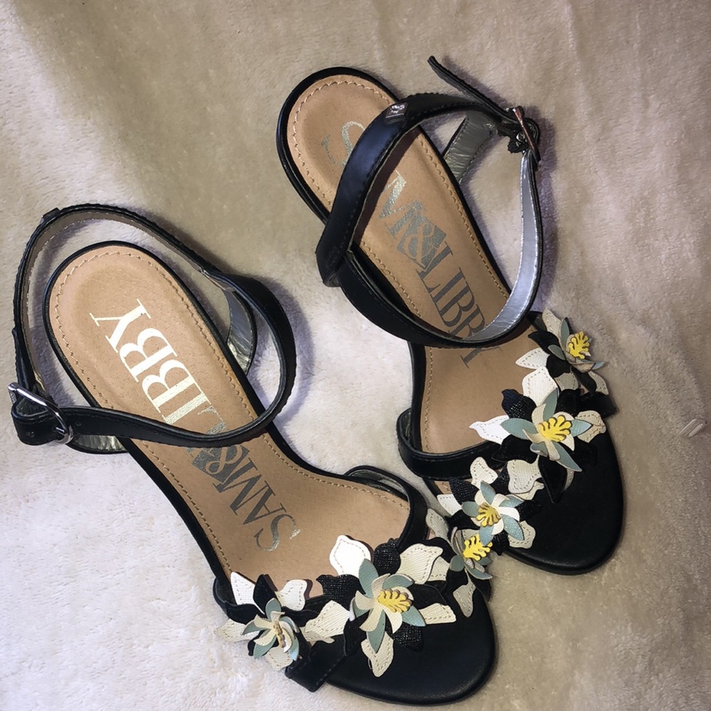 Sam and Libby Heels - Picture 1 of 12